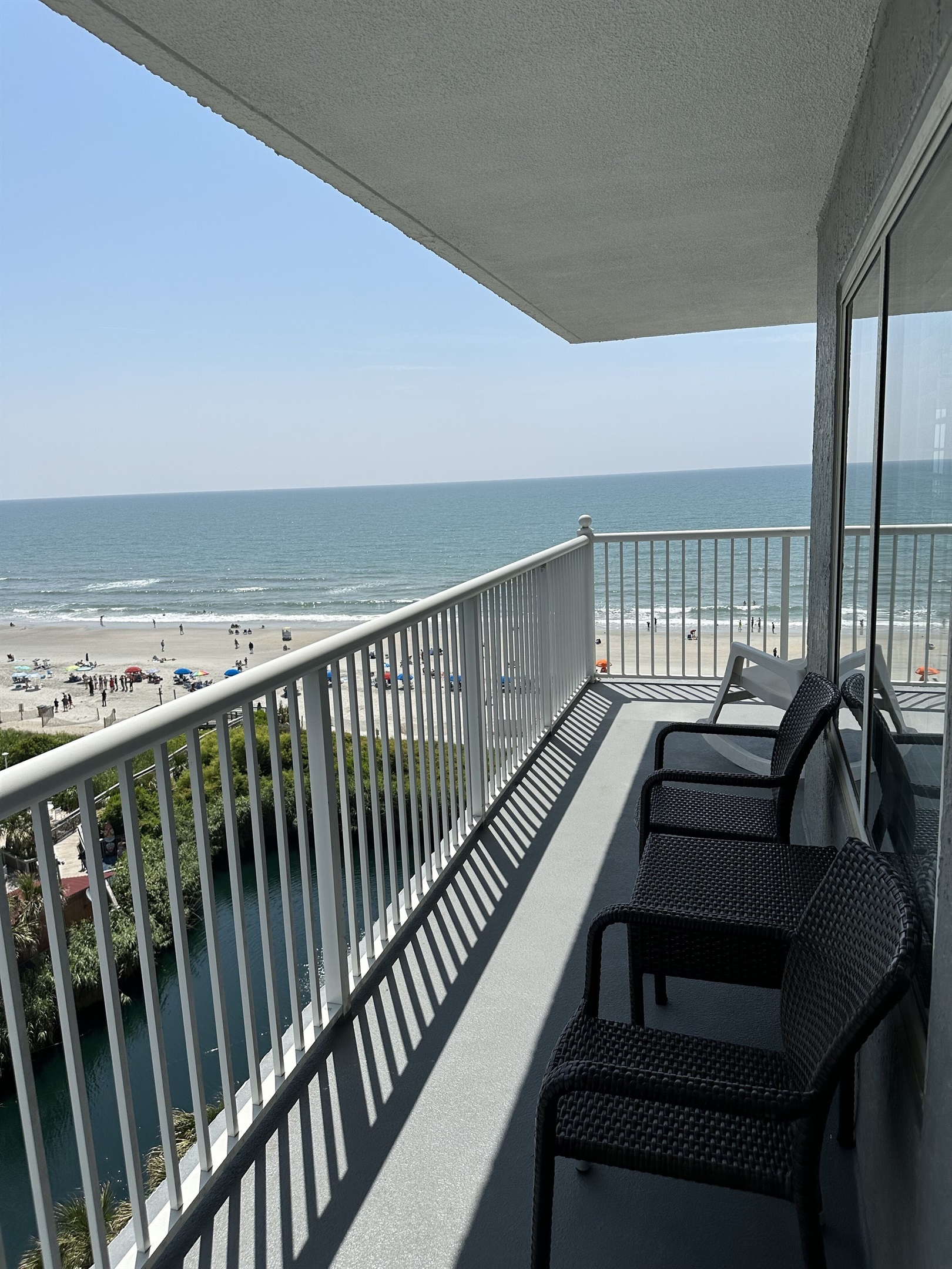 Imagine yourself relaxing on the large balcony listening to the waves crashing.