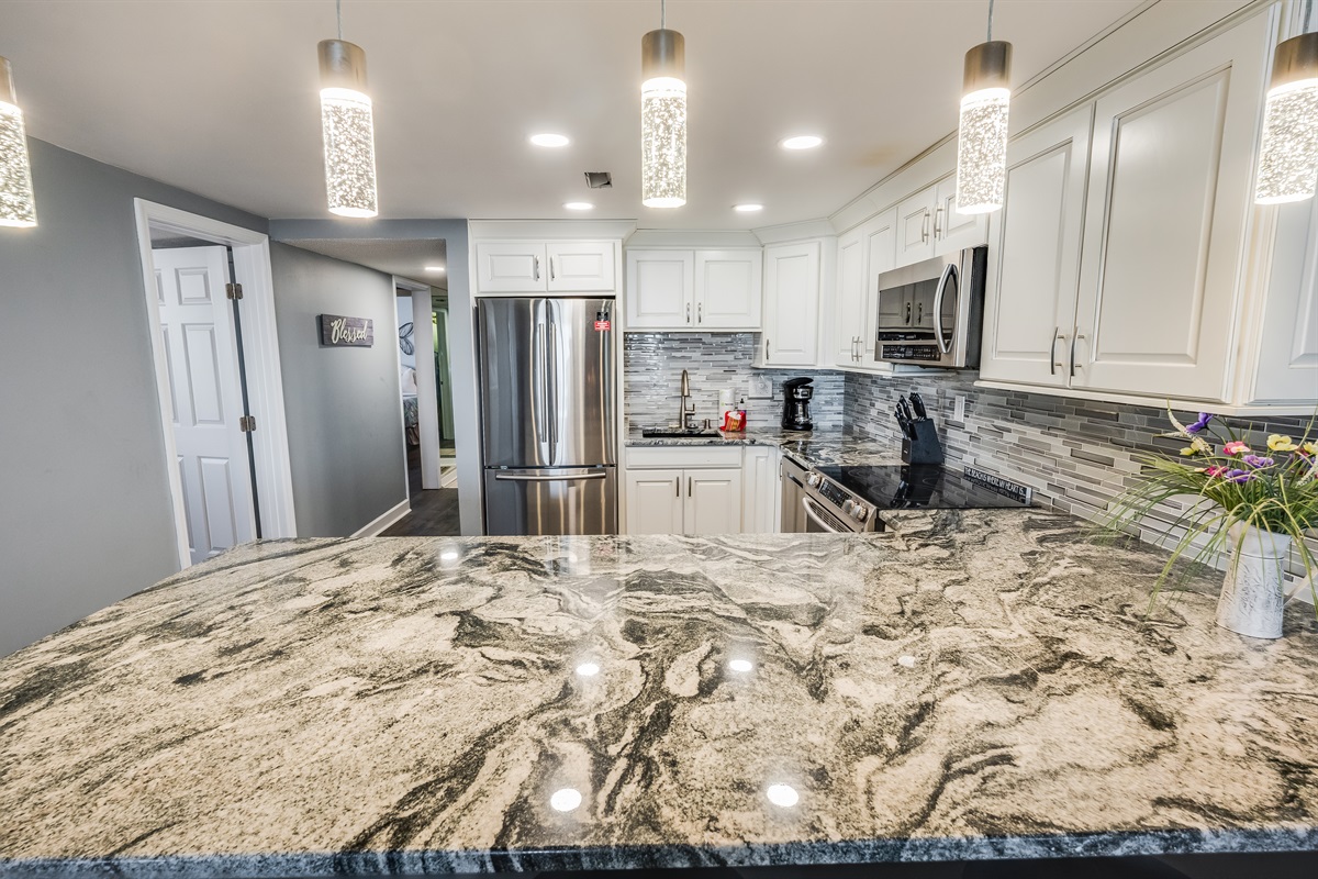 Full-Sized Kitchen