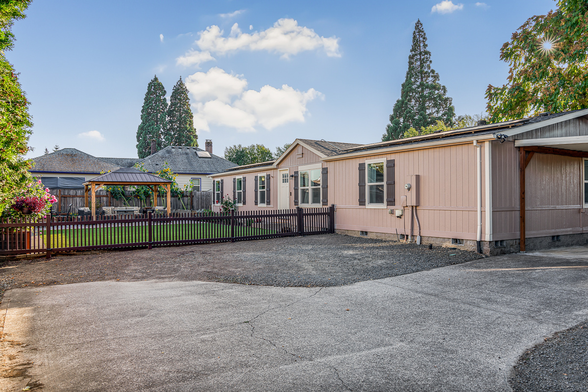 Hidden Haven: 4 bed | 2 bth — Hidden Haven | Made for Families + Outdoor Retreat, Molalla, Oregon — photo 14