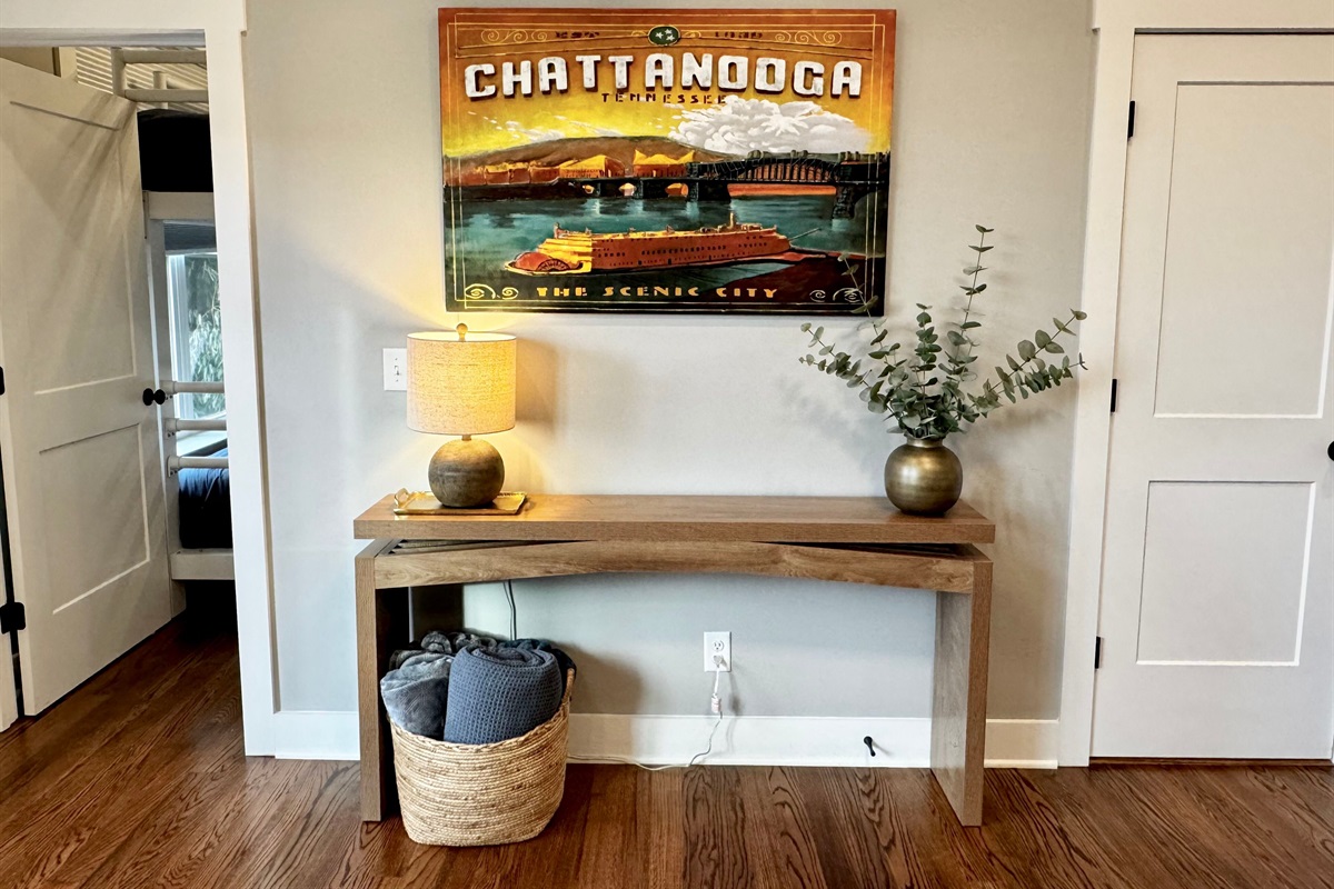 Plenty of cozy throw blankets are signature North Ridge Escapes feature!