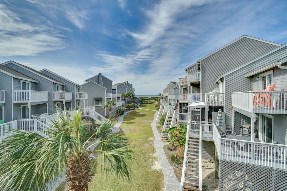 Step out the door and count to thirty &mdash; that's exactly how long it takes to reach the sand.