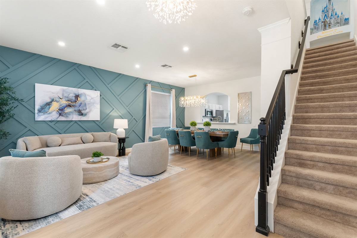 Large open floor plan for groups up to 12