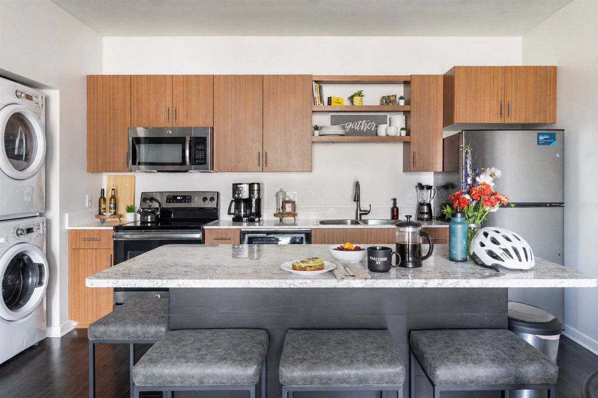 Fuel your day the Trailside way—fresh coffee, a healthy start, and everything you need for a ride just steps from the door. No rush, just roll.