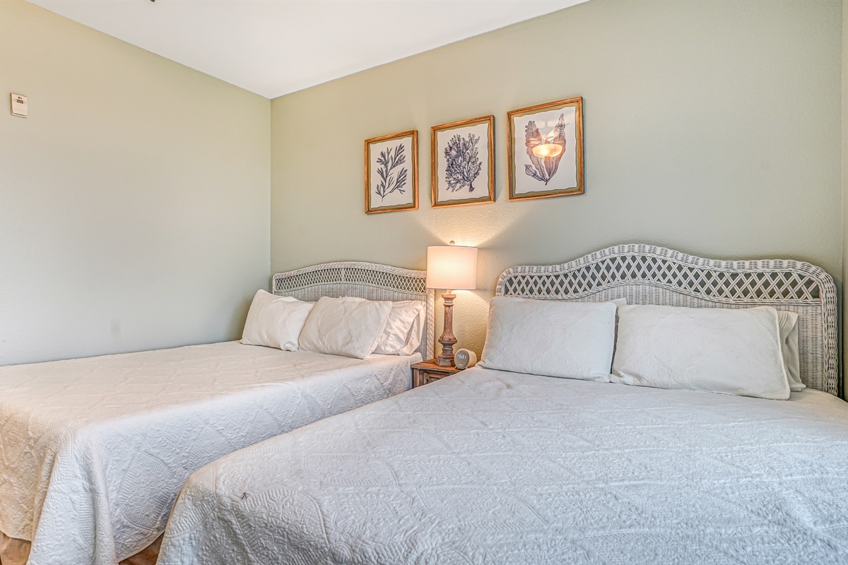 62c62fc417854fd8aae1f091f720d192 Large | Beachhouse | Texas | TX | Vacation Homes | Galveston | Crystal Beach | Kokomo | Breezy Days | Beachfront Elegance | Sunrise Serenity | Southern Sands Property Management, LLC
