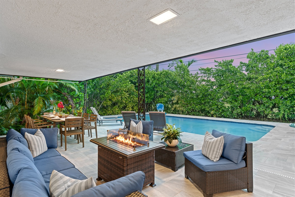 Stunning Pool Area with Lounge Seating – Your Private Oasis Awaits