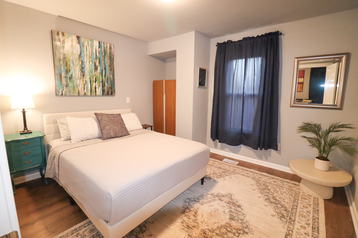 now expanding to 5 bedrooms with space for up to 11-12 guests