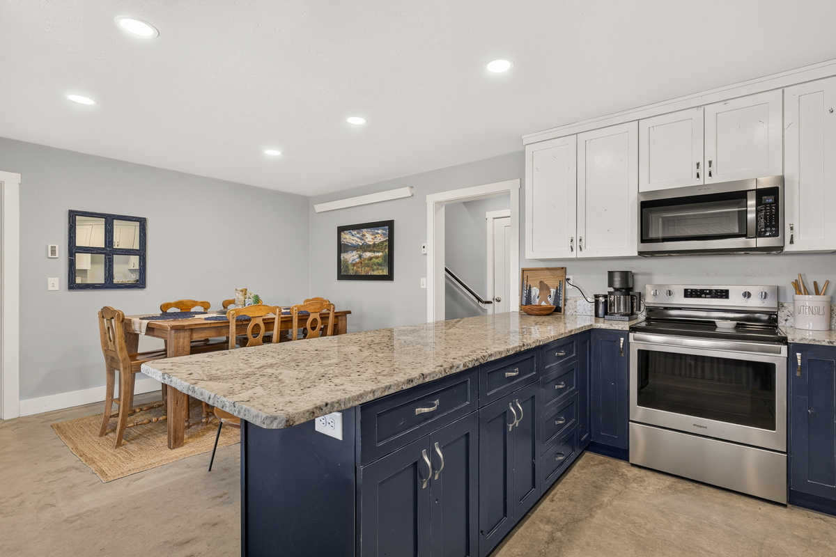 Kitchen and dining room.