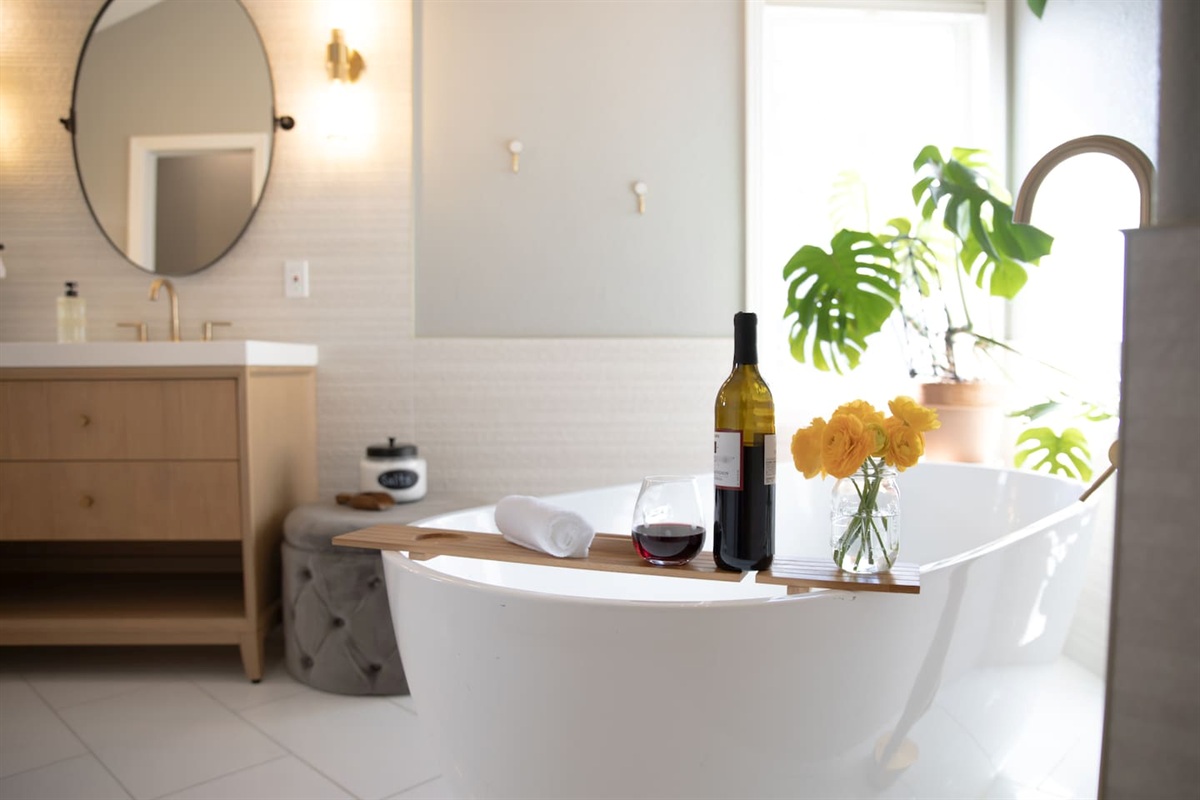 Sitting in this tub will feel like a serene escape from the everyday—warm water enveloping you and soft natural light streaming in. You could sip wine, listen to quiet music, and relax feeling pampered as if you were in your own private spa.
