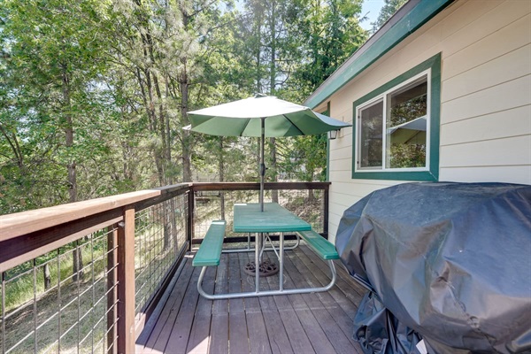 Private deck with BBQ for easy outdoor meals and fresh air