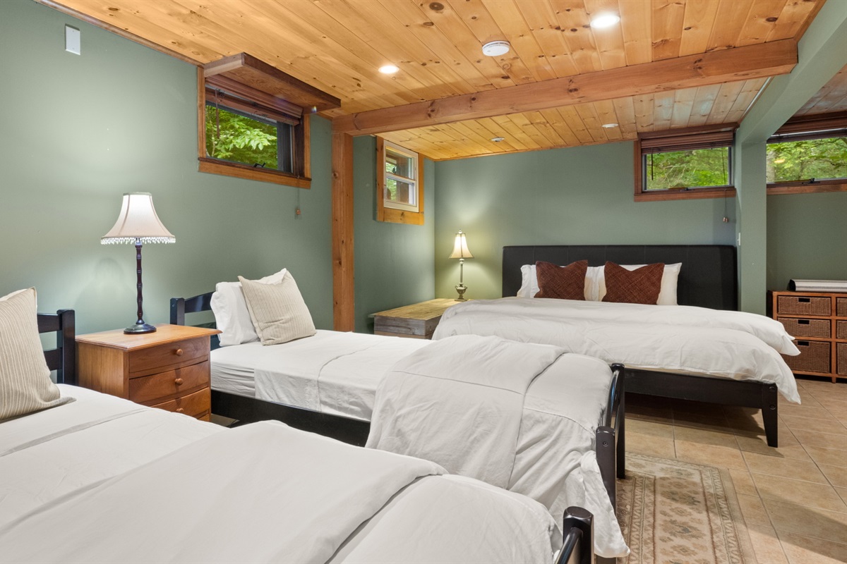 Guest bedroom