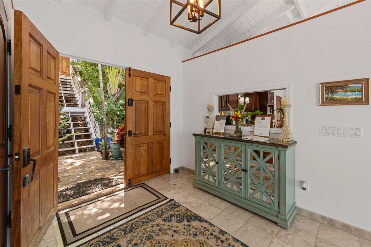 Welcome to SeaView Villa