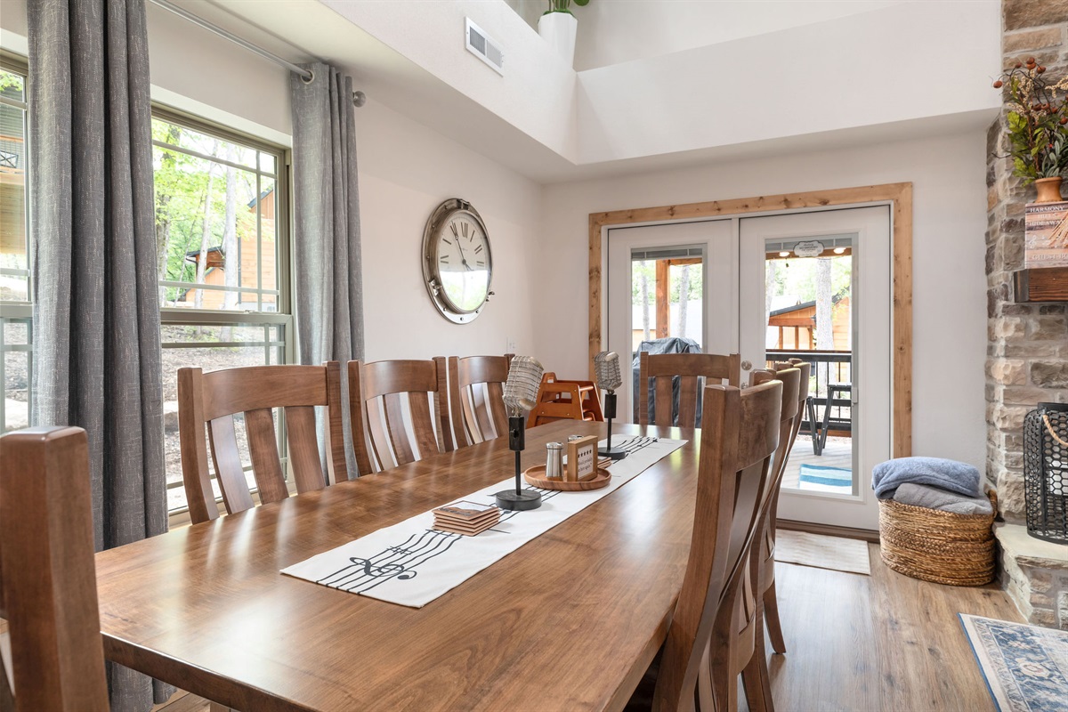 Plenty of seating for family dinner and games!