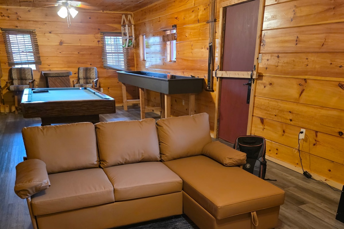 Seating area in the TV side