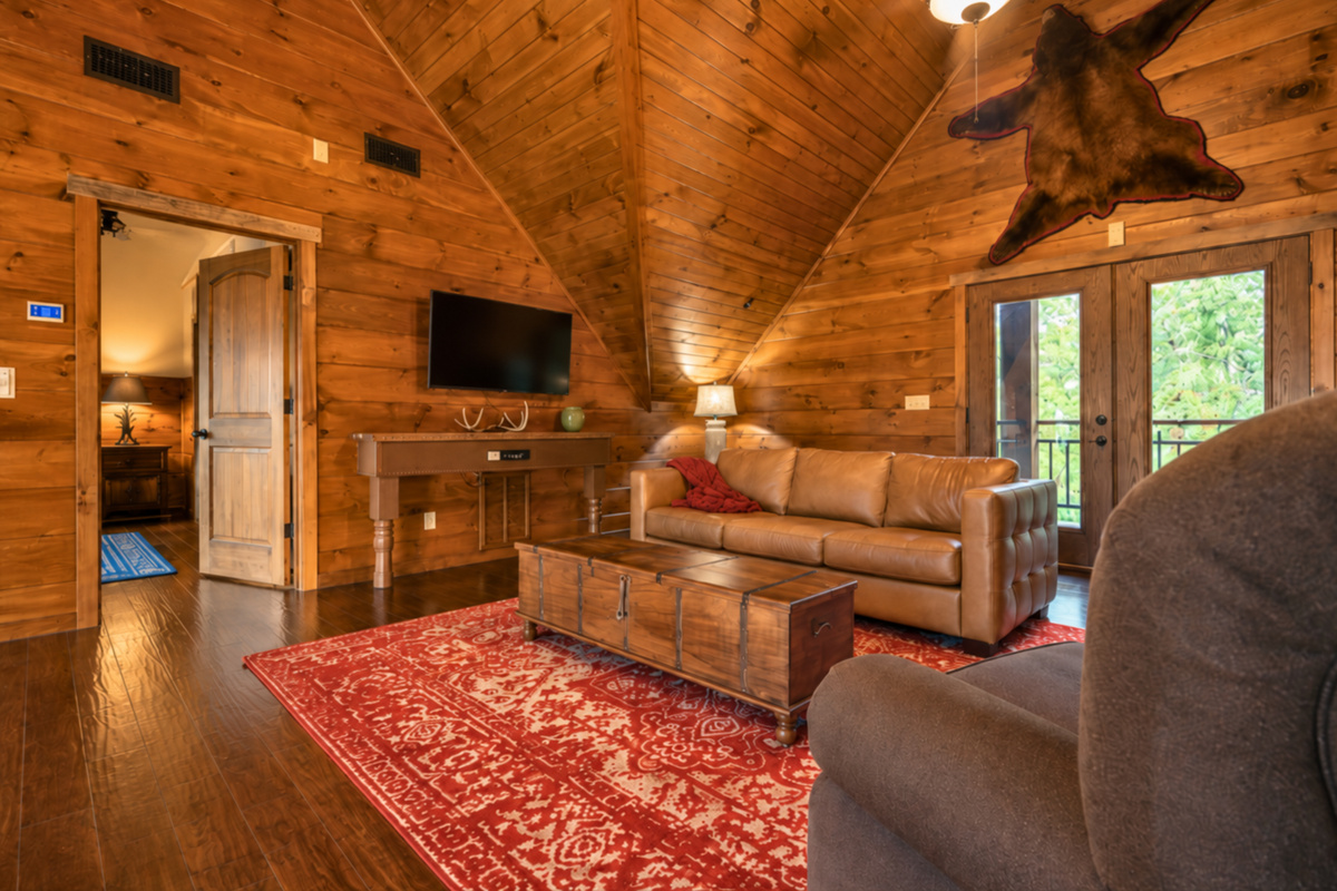Find your quiet corner in the cozy upstairs lounge.