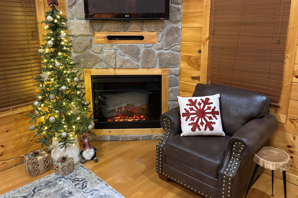 We'd love to host your family for the holidays! (decor typically up mid-November to early January)