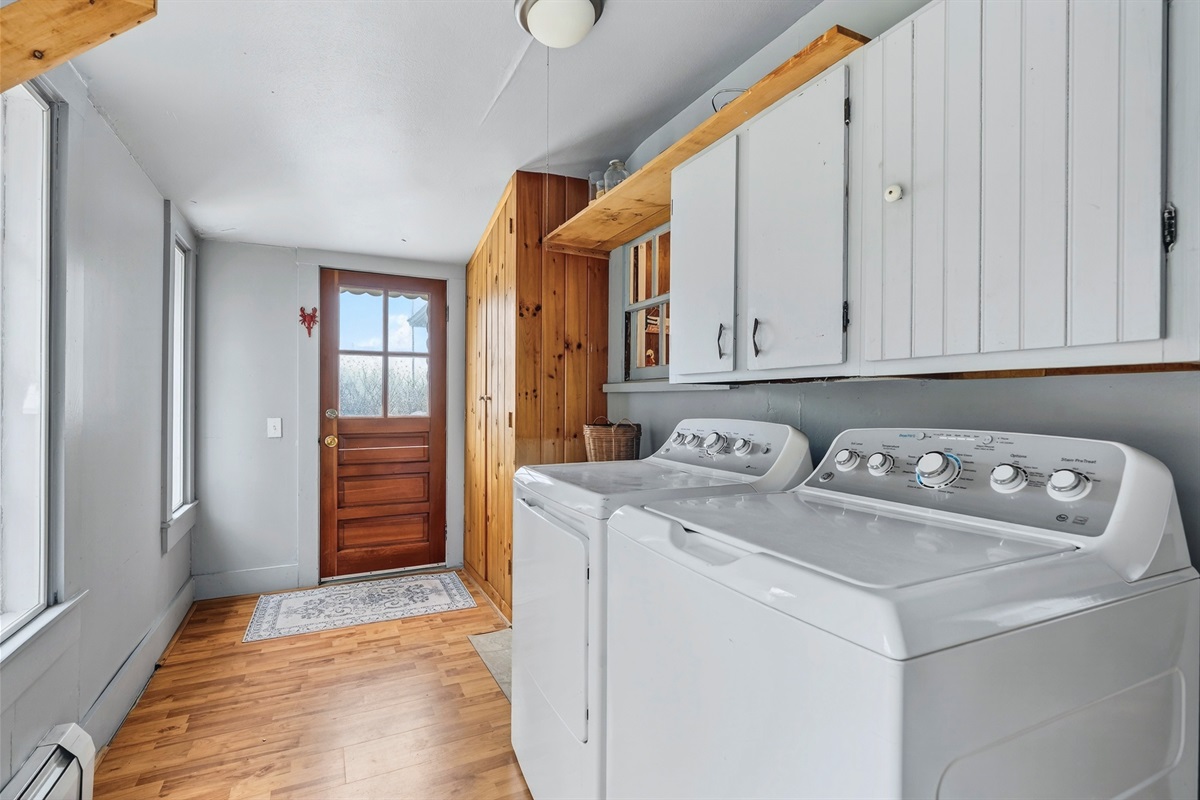 Washer and dryer for your convenience 