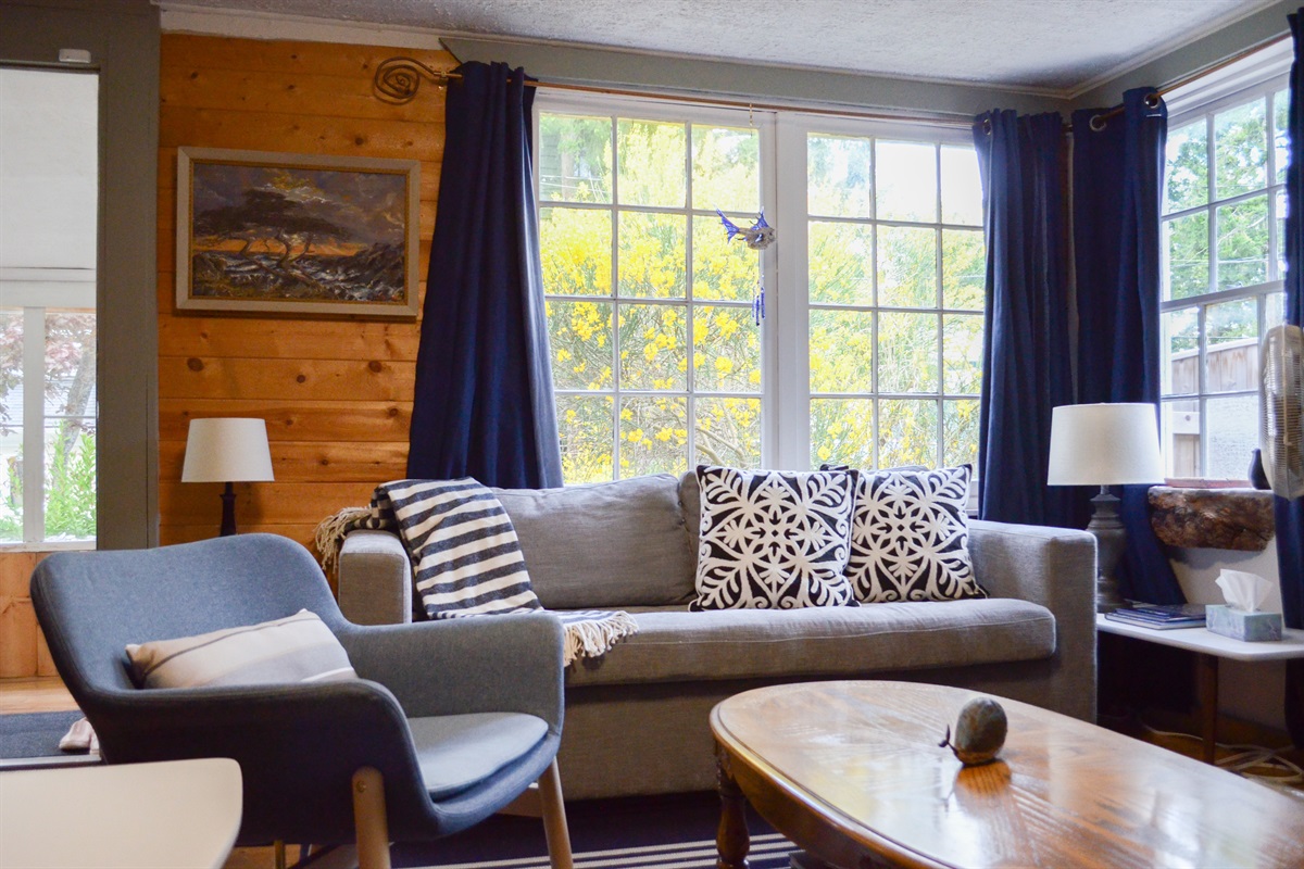 Pull out sofa
