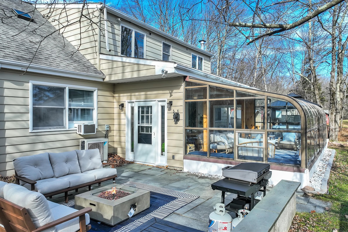 Another inviting outdoor seating nook.