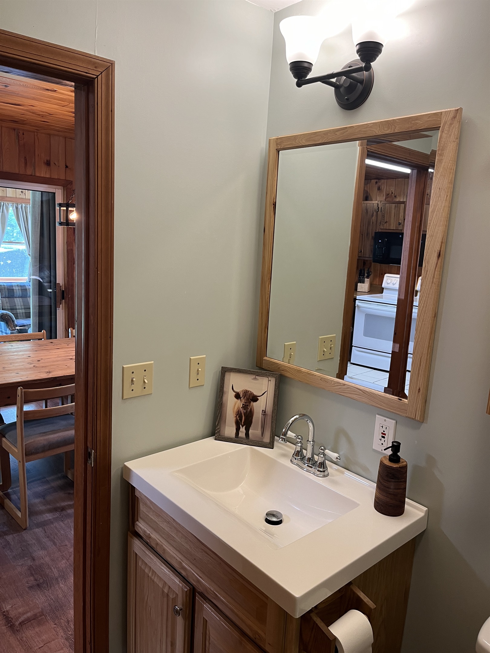 1st floor bath w/shower off kitchen