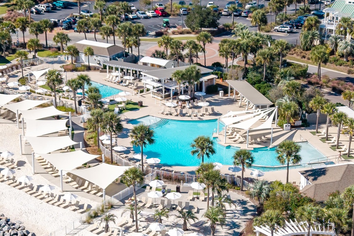 Seabrook Island Beach Club pools