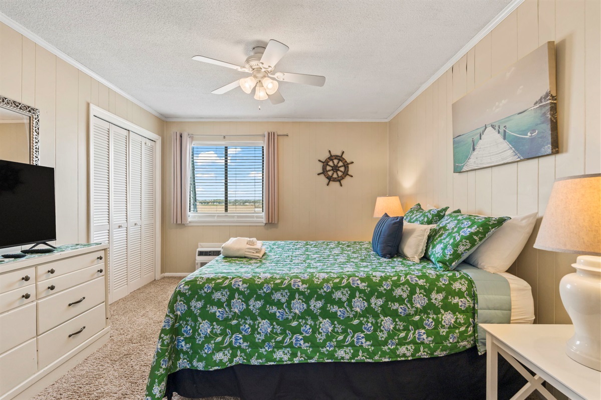 Master Bedroom with Queen Bed and Ensuite Bathroom