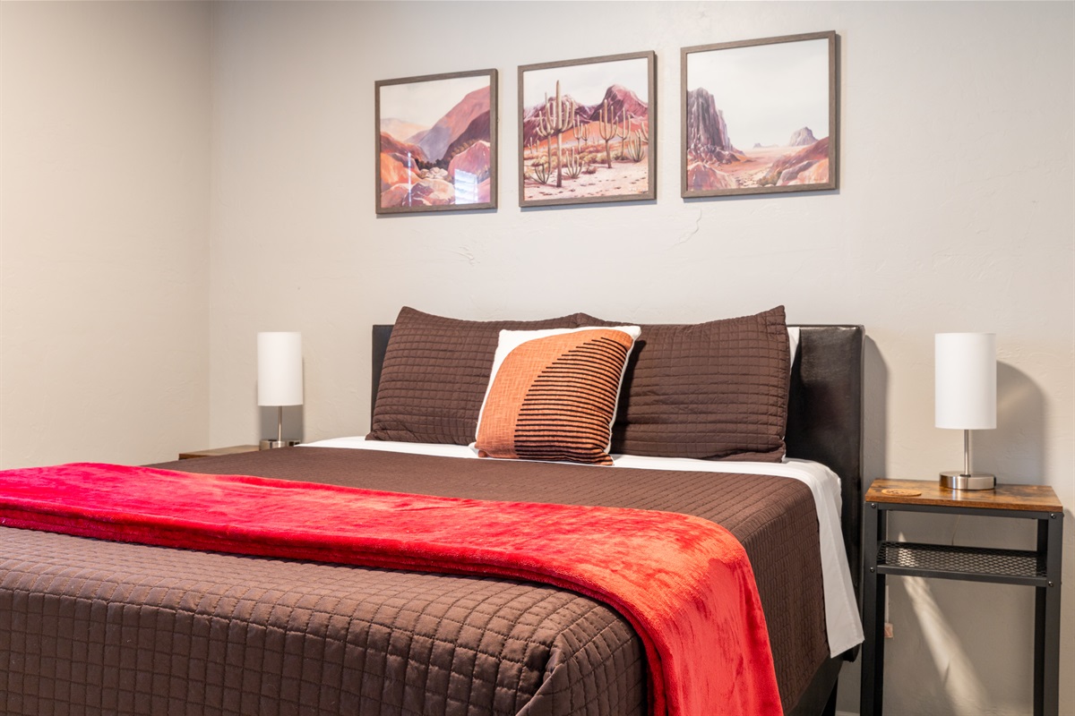 Bedroom 2 Queen