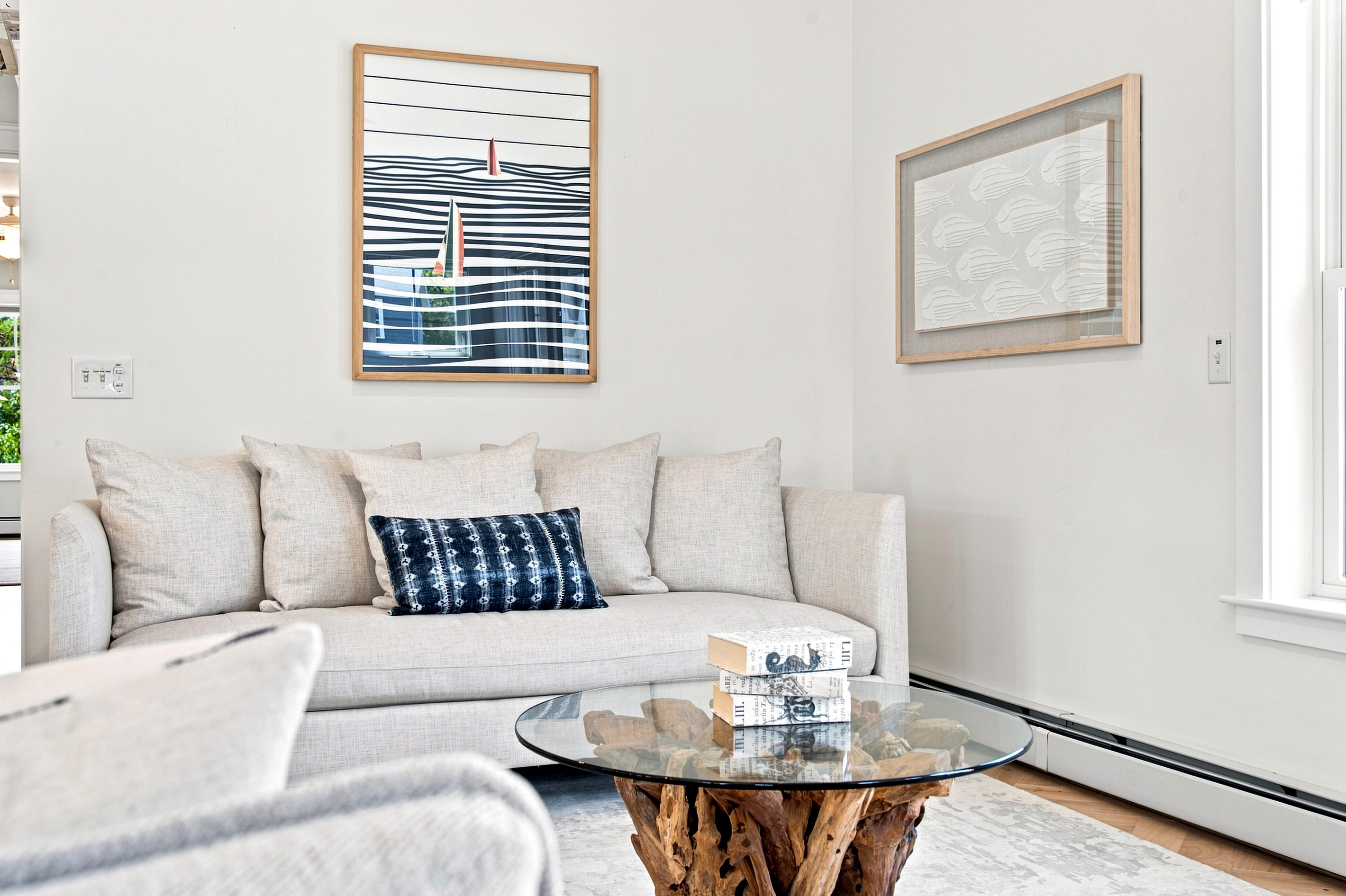 A cozy lounge space perfect for morning coffee, quiet reading, or relaxing after the beach.