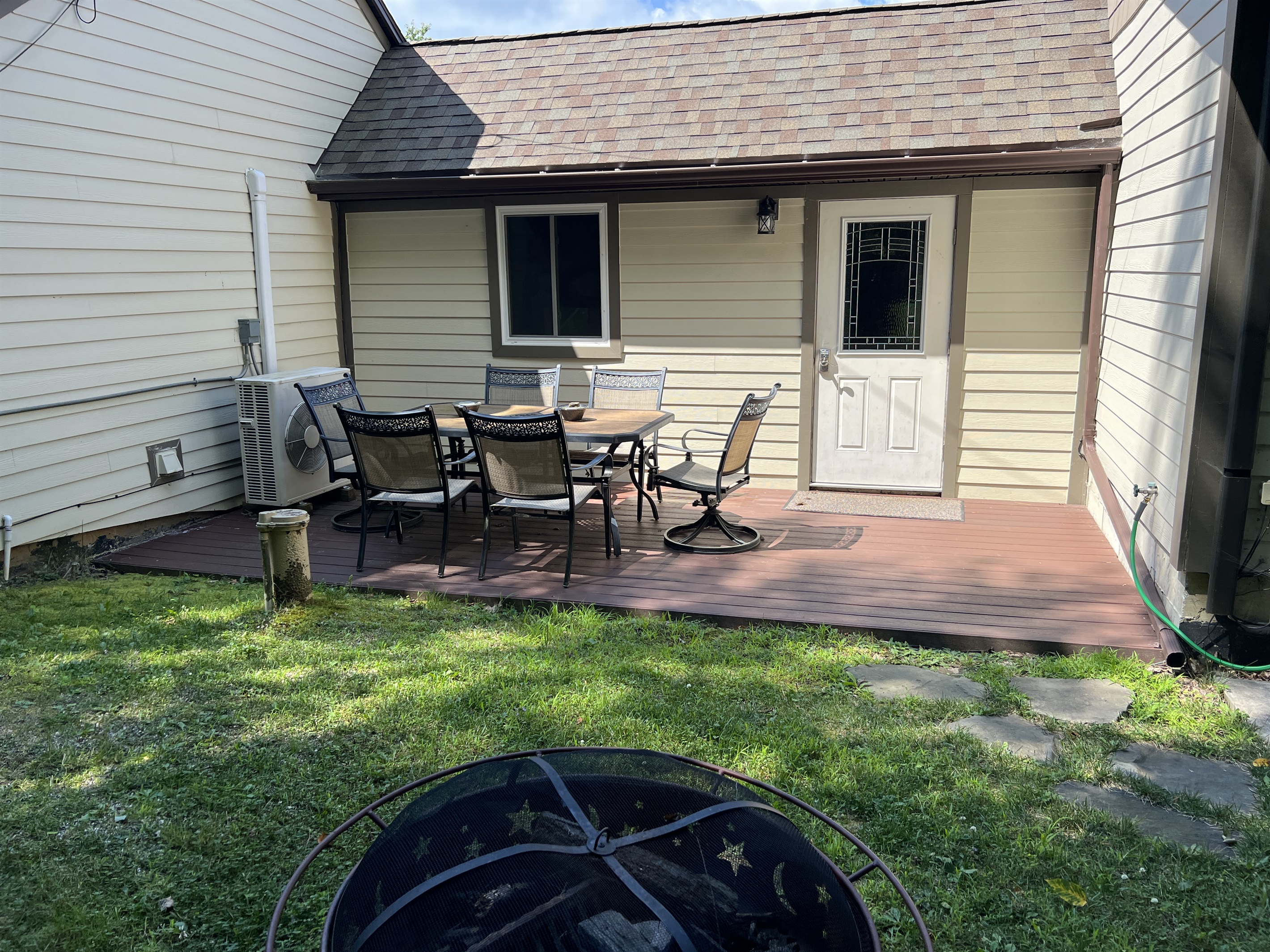 Private for unit 2 outdoor seating.