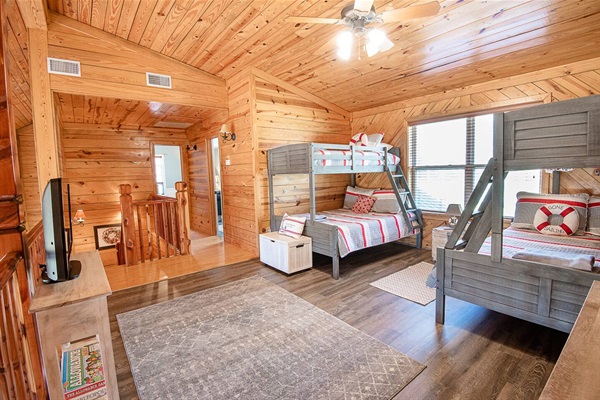 Spacious loft area with two twin over queen bunk beds