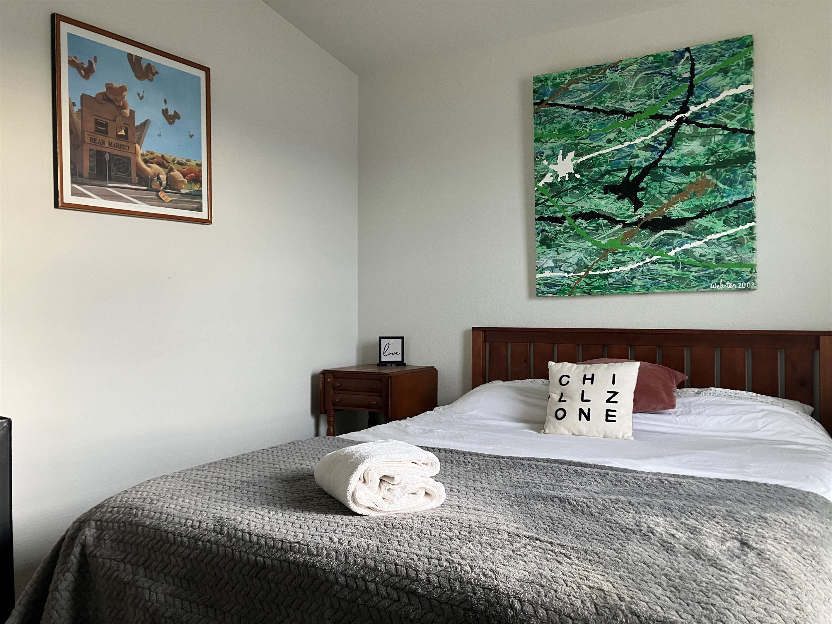 3rd bedroom, aka "Junior"