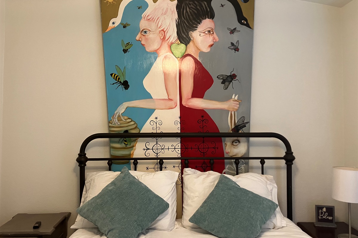 Two Sisters -- art is all around