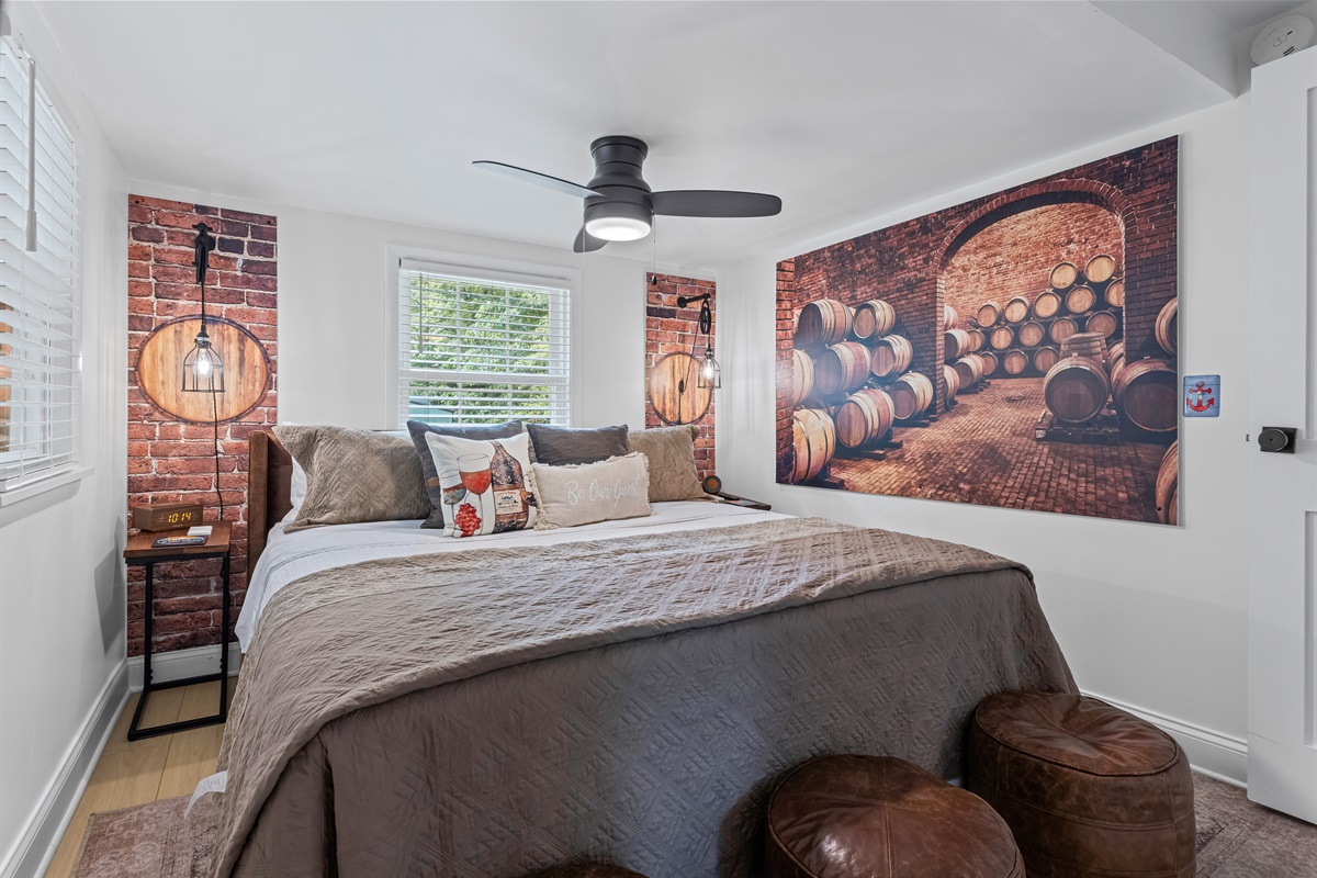 King Bedroom 1