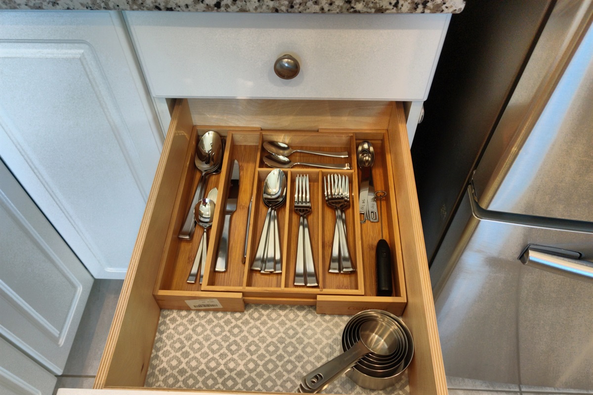 Nice matching silverware