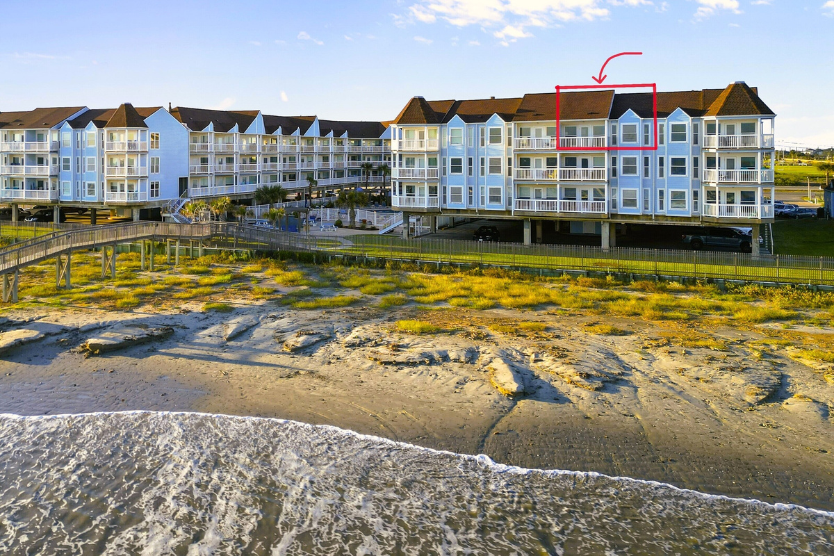 This condo is a front-facing unit in the complex. 