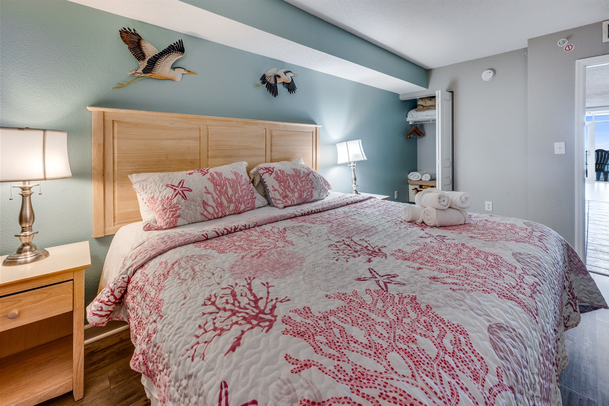 Stunning Bedroom Beautifully Decorated 💫✨