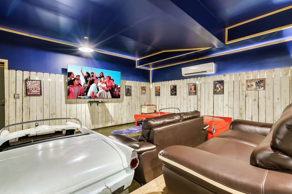 Theater room
