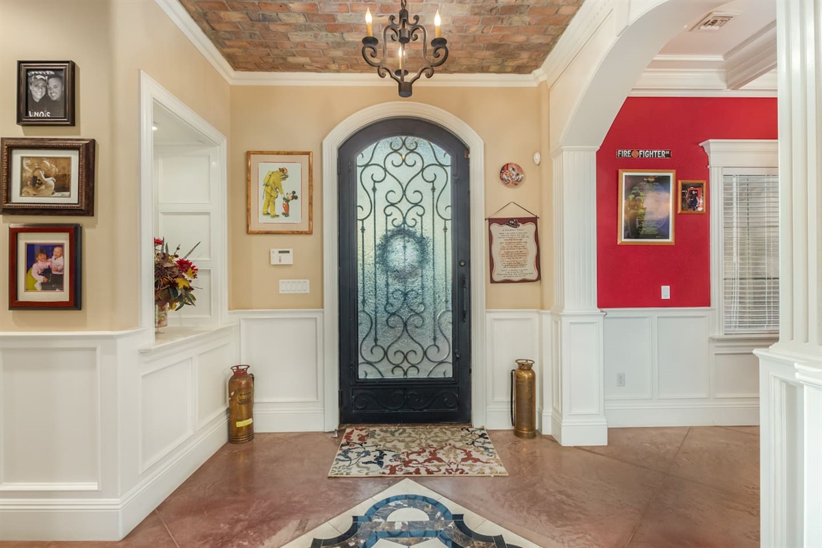 Luxurious 5 Bed; Desert Oasis w/ Pool! — Desert Paradise Retreat | Luxe 5BR w/ Pool in Mesa, Mesa, Arizona — photo 21