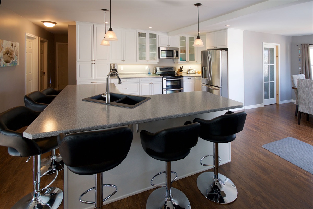 64e1f9de5fb449dea29a270f668515cb Large