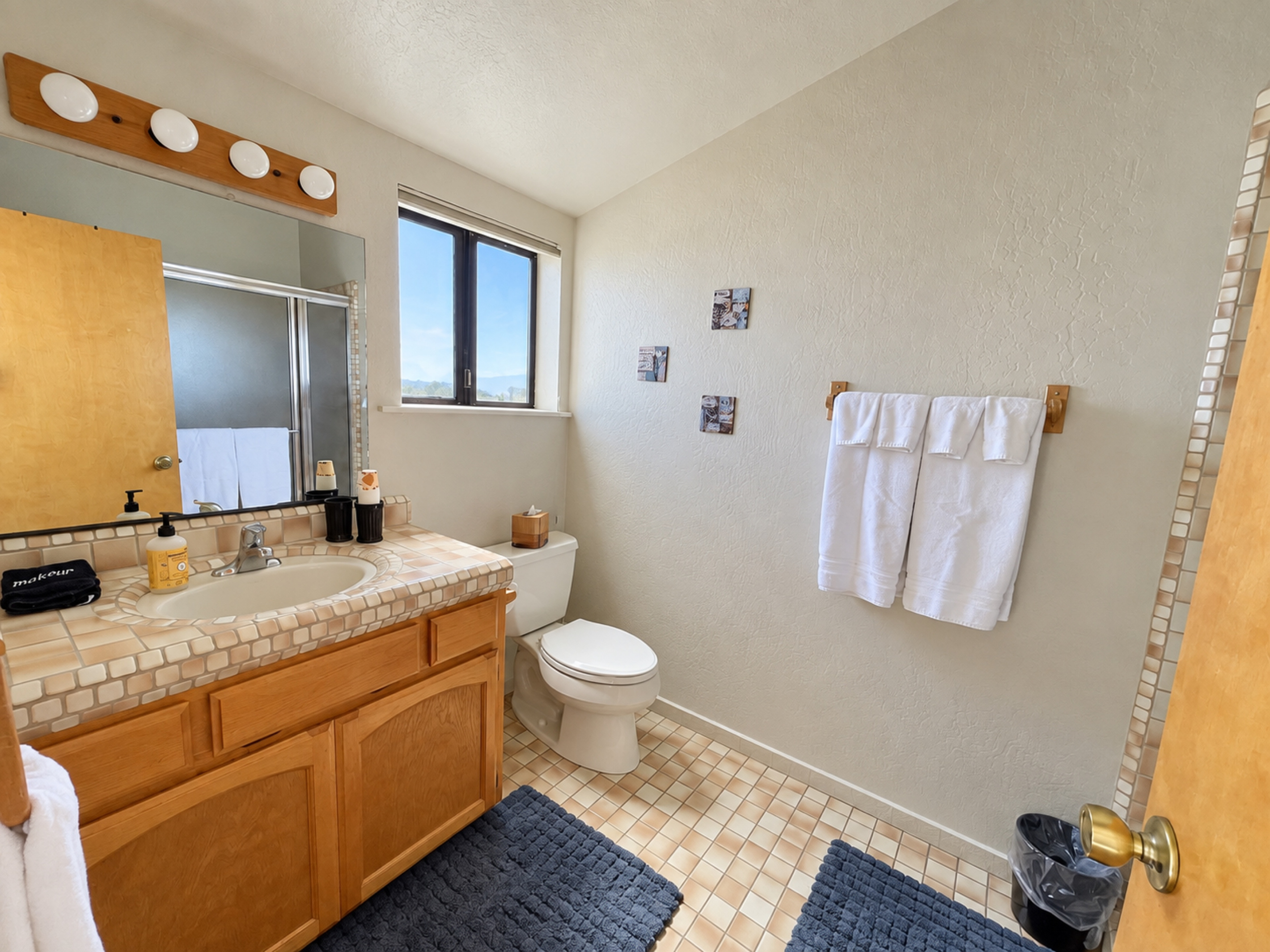 Mstr Bdrm #2 ensuite Bathroom with Shower