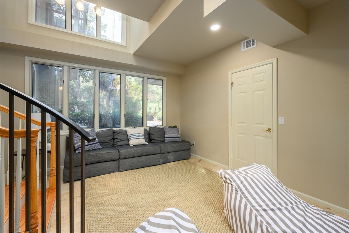 Kid's den with plenty of seating