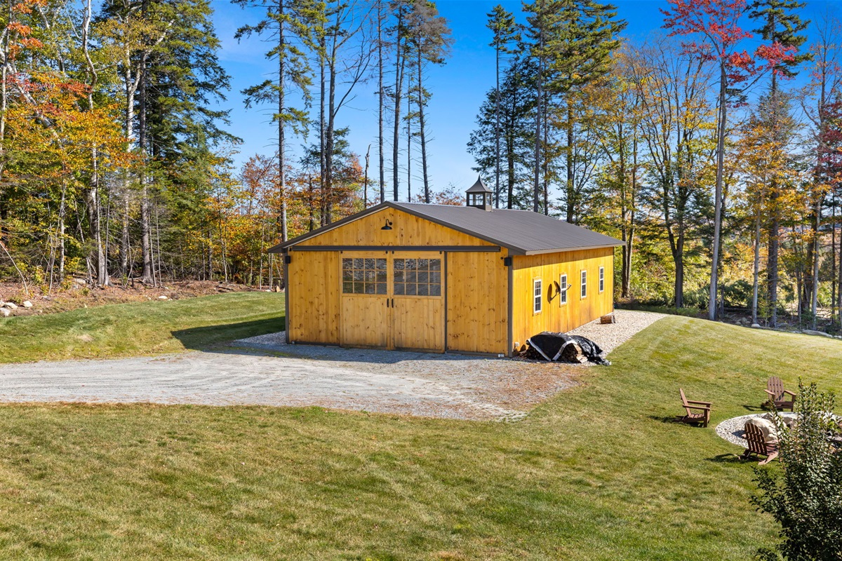 Barn with game room