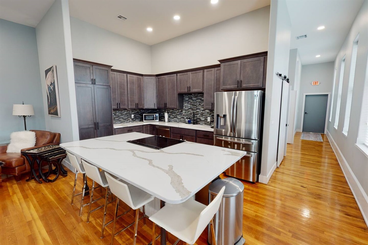 Kitchen with island seating 