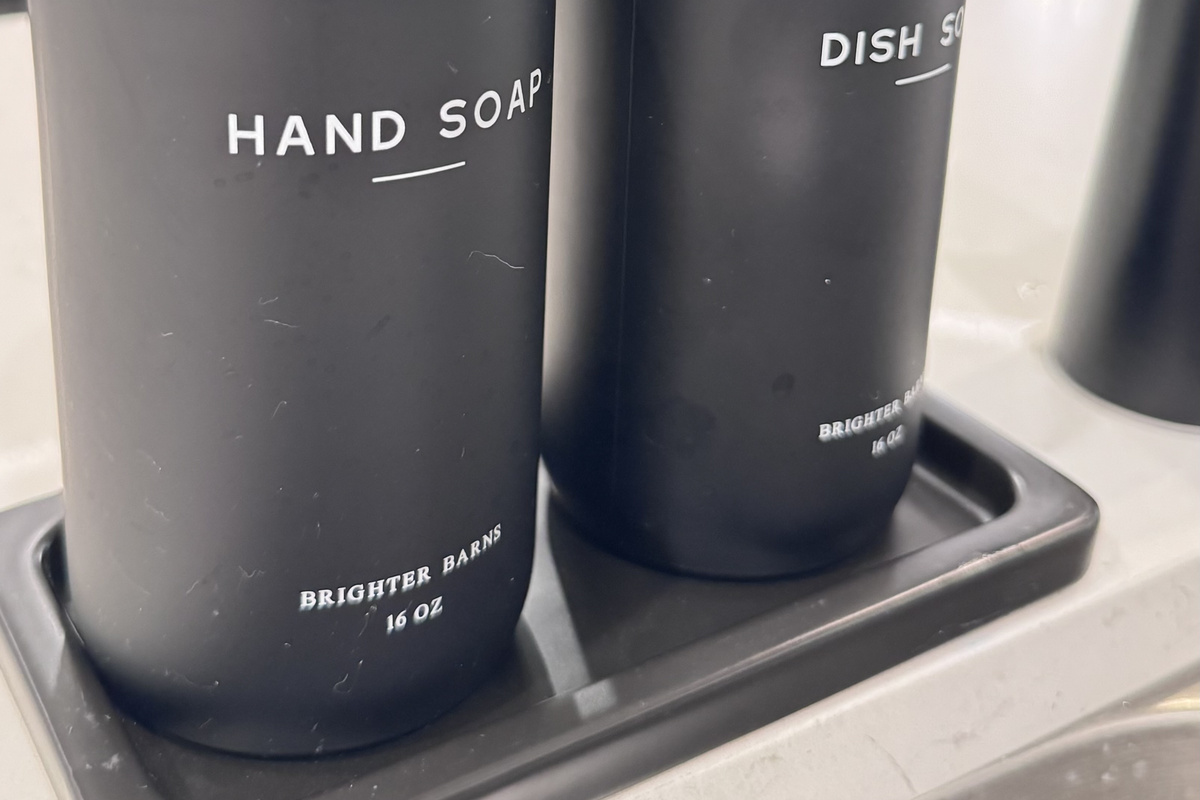 No need to run to the store! Condo has all the full-size basics so you can enjoy your vacation.