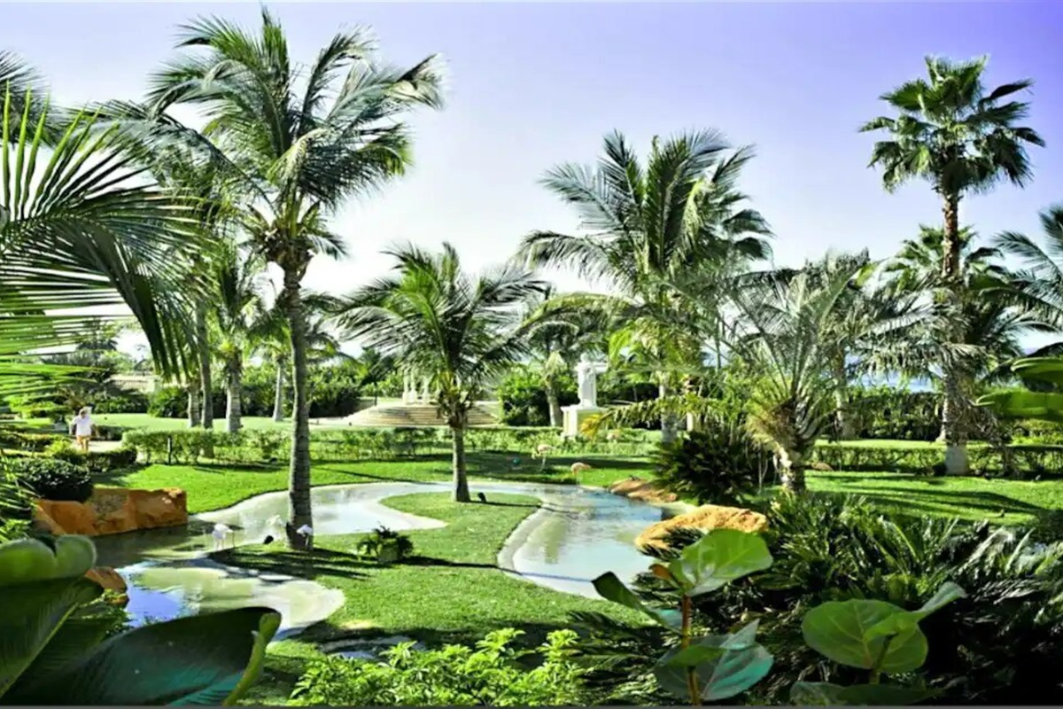 Owner Studio Suite at Pueblo Bonito Emerald Bay, Vacation Travel Exclusives