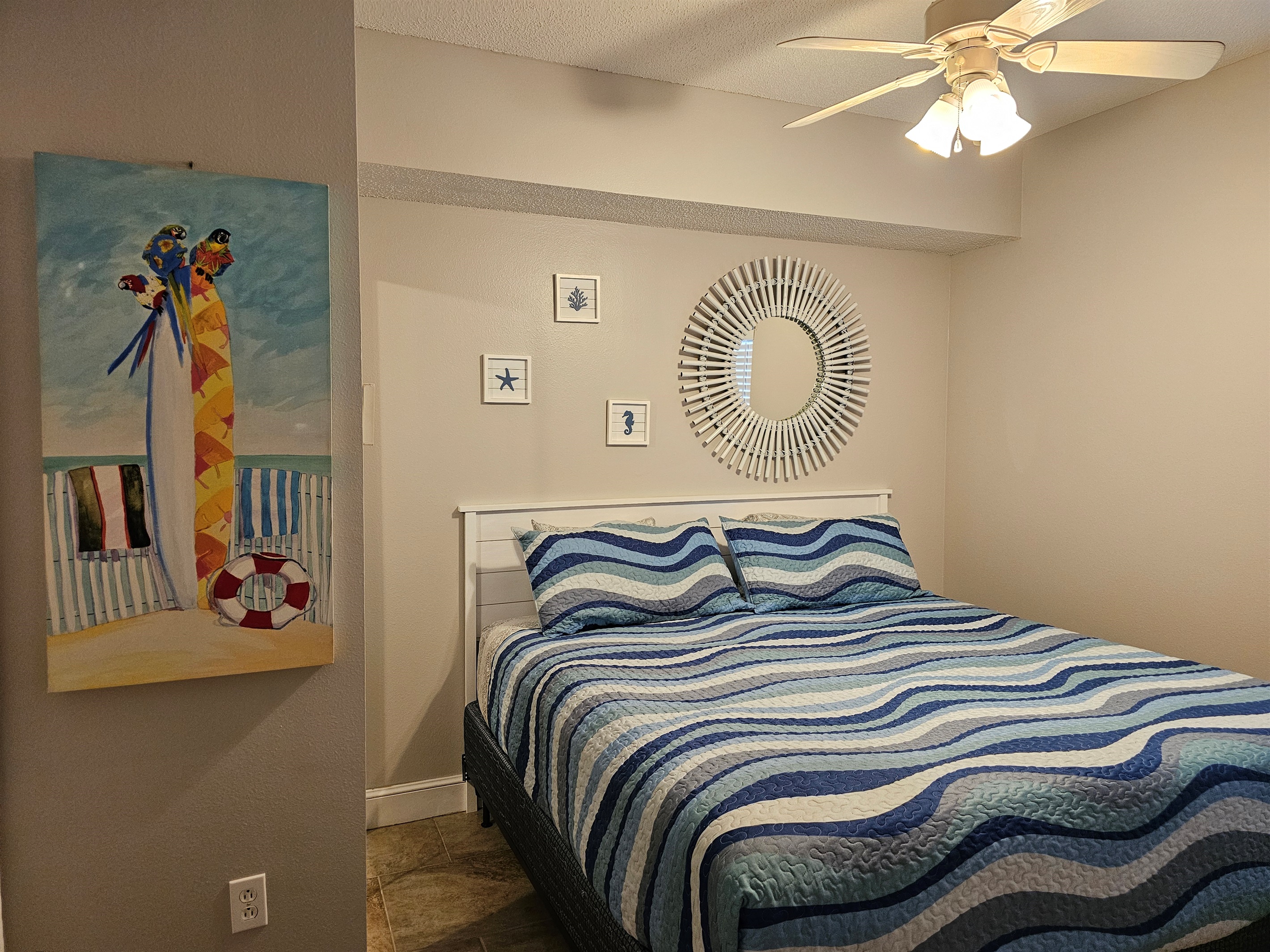 2nd Guest with King and 55" TV