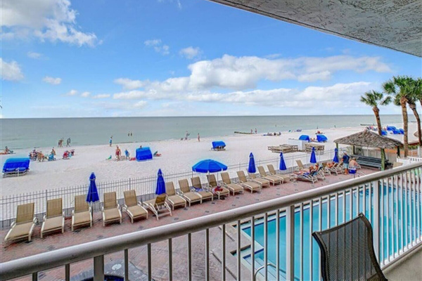 Great view of the pool