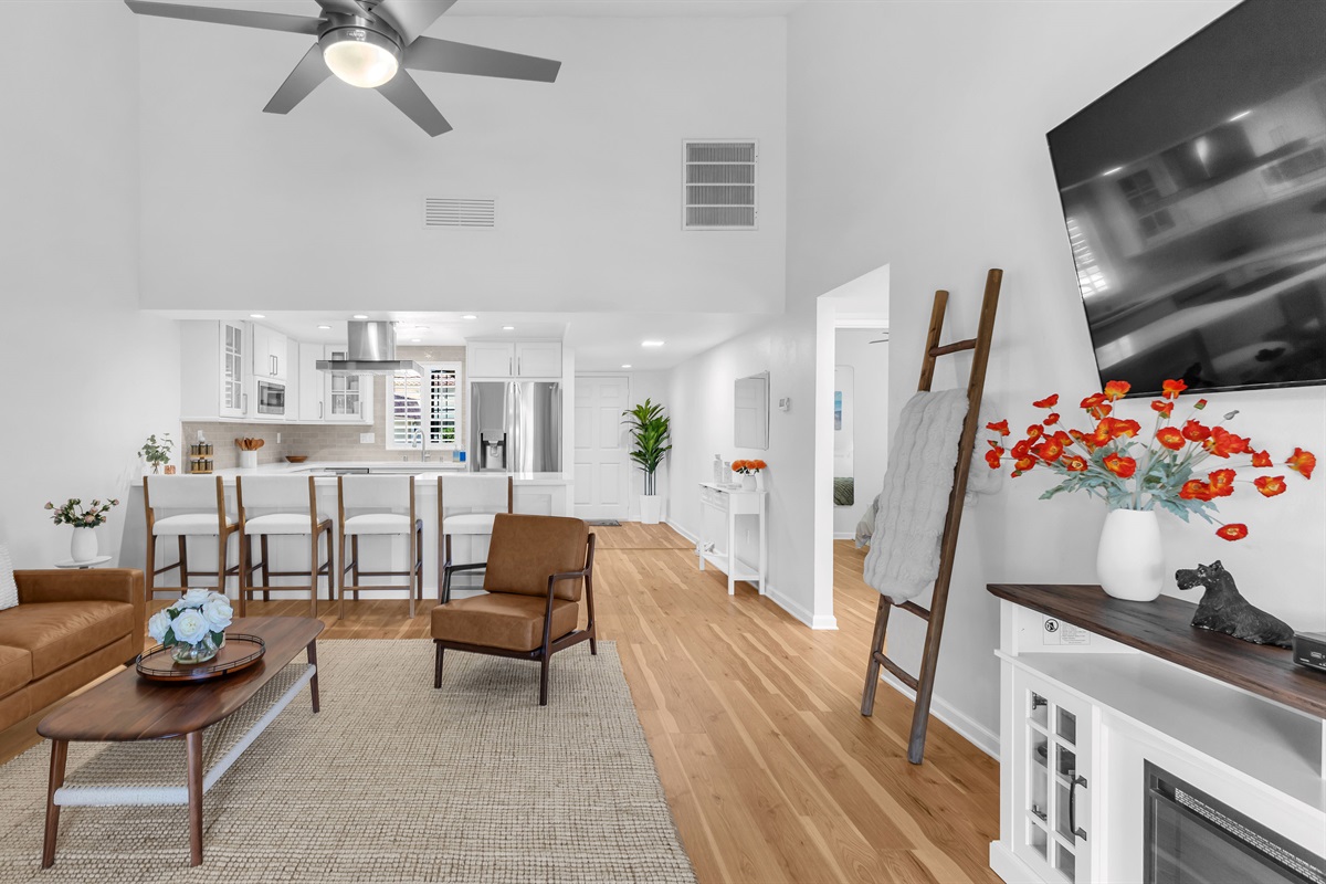 Large open Space Great for Entertaining