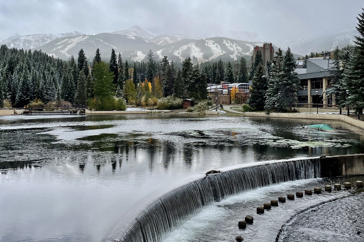 Maggie Pond and Peak 9