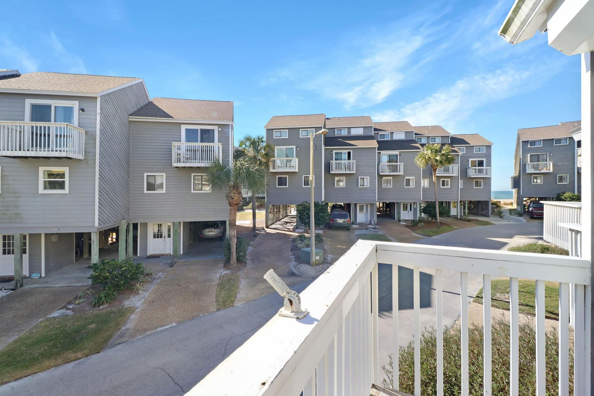  Step onto your queen bedroom balcony and the Gulf view lands exactly as promised.