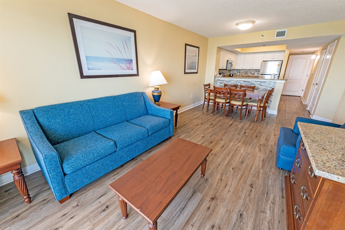 Amazing Living Room with Stunning Views🌊☀️